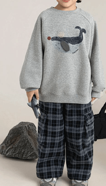Completo Invernale Bambino – Felpa Oversize con Balena e Jeans o Cargo a Quadri - Klotheds